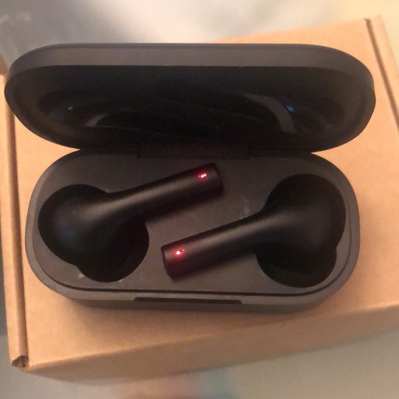 Earbuds wireless. - Picture 3 of 6